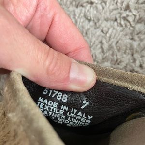 Wooden cableknit jcrew clogs. Size 7. Beige.